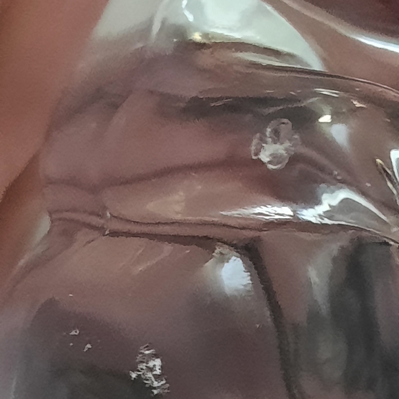 Fenton Birthday Bear with April Heart Birthstone - Picture 5 of 6